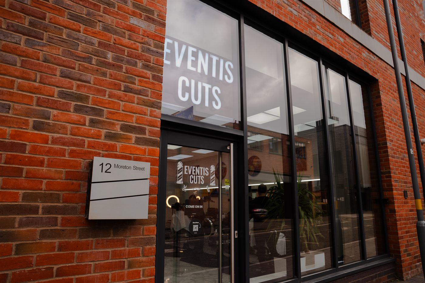 Eventis Cuts storefront